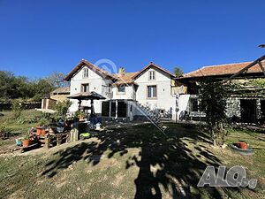 Реновирана къща в с. Долна Липница Двухэтажный 120 кв.м РЗП 1712 кв.м двор | Дома/Дачи | Долна Липница