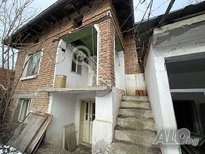 Двуетажна къща в с. Козловец Двухэтажный 120 кв.м РЗП 880 кв.м двор | Дома/Дачи | Козловец