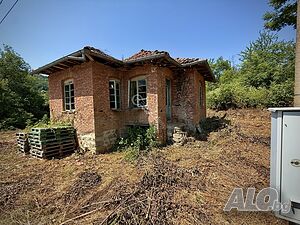 Къща с голям двор в Еленския Балкан, с. Дедина Одноэтажный 50 кв.м РЗП 2569 кв.м двор | Дома/Дачи | с. Дедина Елена