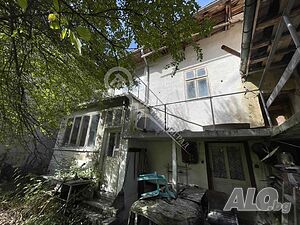 Къща в с. Кръвеник Двухэтажный 129 кв.м РЗП 643 кв.м двор | Дома/Дачи | Кръвеник