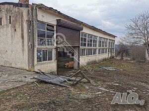 Промишлено помещение в с. Столът Промышленное помещение 380 кв.м | Склады, промышленная и сельскохозяйственная недвижимость  | Столът
