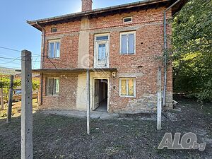 Къща в село Бяла Река Двухэтажный 200 кв.м РЗП 3500 кв.м двор | Дома/Дачи | Бяла река