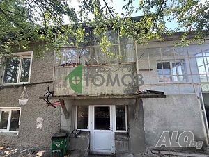 Двуетажна къща с двор, Село Хитрино 80 кв.м РЗП 1000 кв.м двор | Дома/Дачи | Хитрино