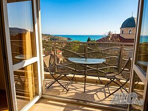 Тристаен апартамент под наем - Балчик, Център Трехкомнатная 78 кв.м Обставленная Не последний этаж | Квартиры, Комнаты | Балчик Балчик