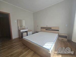 Тристаен газифициран център с паркомясто Трехкомнатная 100 кв.м Обставленная Первый жилой этаж | Квартиры, Комнаты | бул. България Велико Търново