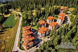 Продава двустаен апартамент на Смолянските езера Двухкомнатная 68 кв.м Кирпич 2008 г. 1 этаж Первый жилой этаж | Квартиры | Езерово Смолян