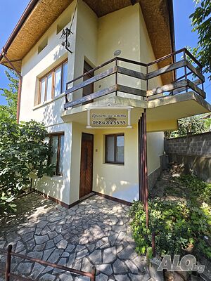 Къща в Борилово Трехэтажный 171 кв.м РЗП 594 кв.м двор | Дома/Дачи | Борилово