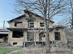 Къща, с. Върбак Двухэтажный 210 кв.м РЗП 1300 кв.м двор | Дома/Дачи | Върбак