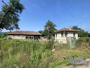 Тухлена къща в с. Къпиново Двухэтажный 110 кв.м РЗП 980 кв.м двор | Дома/Дачи | Къпиново