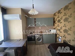 Тристаен апартамент до 5-ти корпус Трехкомнатная 95 кв.м Обставленная Первый жилой этаж | Квартиры, Комнаты | Център Велико Търново