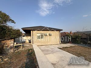 Къща с панорамна гледка в с. Леденик Одноэтажный 115 кв.м РЗП 1120 кв.м двор | Дома/Дачи | Леденик