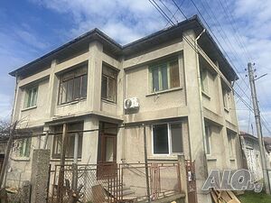 Двуетажна къща, 102кв.м, гр. Попово Двухэтажный 102 кв.м РЗП 300 кв.м двор | Дома/Дачи | Попово