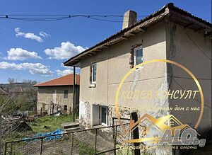 Продавам двуетажна къща в село Факия Двухэтажный 60 кв.м РЗП 800 кв.м двор | Дома/Дачи | Факия