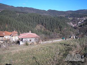 Ексклузивен панорамен парцел за луксозна вила в с. Полковник Серафимово - с Ток, Вода и Път Продажа 2200 кв.м Предстоит включение в планировку  С электричеством Водопровод | Участки под застройку, Инвестиционные проекты | Полковник Серафимово