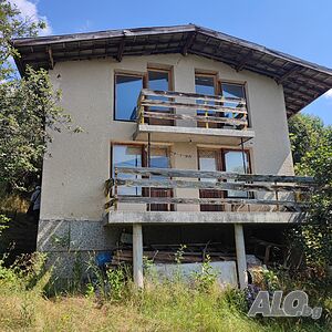 продава къща Двухэтажный 100 кв.м РЗП 1200 кв.м двор | Дома/Дачи | махала Странето Шума