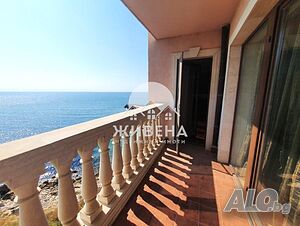 Продава 3-стаен апартамент с панорама море, на първа линия на к.к. Слънчев ден, до Св. Св. Константи.. Трехкомнатная 166 кв.м Кирпич 2007 г. 6 этаж Не последний | Квартиры | Слънчев ден (курорт)