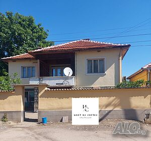 Двуетажна къща с. Градина Двухэтажный 180 кв.м РЗП 990 кв.м двор | Дома/Дачи | Градина