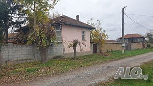 Двуетажна къща с двор в село Ресен. Двухэтажный 80 кв.м РЗП 1660 кв.м двор | Дома/Дачи | Ресен