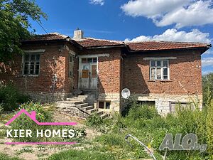 Двуетажна къща с голям двор в с. Георги Добрево, обл. Хасково Двухэтажный 140 кв.м РЗП 1800 кв.м двор | Дома/Дачи | Георги Добрево