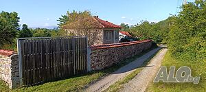 Продава ПАРЦЕЛ област София, с. Вакарел Двухэтажный 140 кв.м РЗП 1129 кв.м двор | Дома/Дачи | Семковци Вакарел