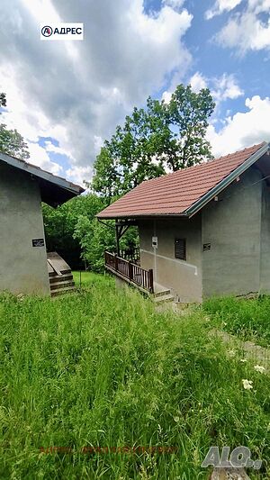 46 кв.м РЗП 1200 кв.м двор Двухэтажный 46 кв.м РЗП 1200 кв.м двор | Дома/Дачи | Троян
