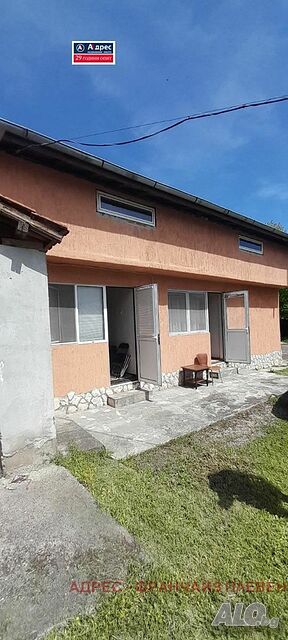 524 кв.м РЗП 2660 кв.м двор 524 кв.м РЗП 2660 кв.м двор | Дома/Дачи | Крушовица