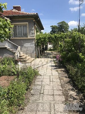 Масивна къща Двухэтажный 130 кв.м РЗП 920 кв.м двор | Дома/Дачи | Черна гора