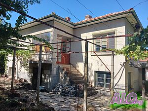 Продава къща Двухэтажный 120 кв.м РЗП 1000 кв.м двор | Дома/Дачи | Арнаутито