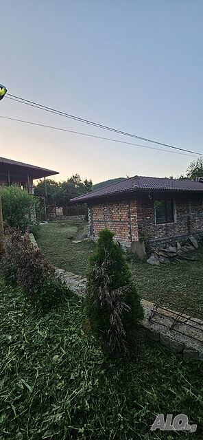 Къща ново строителство Двухэтажный 400 кв.м РЗП 1000 кв.м двор | Дома/Дачи | Дедина