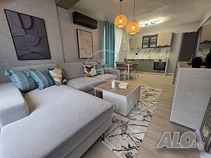 Тристаен апартамент Кършияка Х-Л САНКТ ПЕТЕРБУРГ Трехкомнатная 78 кв.м Кирпич 1975 г. 1 этаж Не последний | Квартиры | Кършияка Пловдив