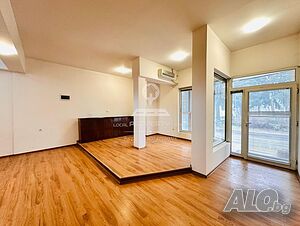 ТЪРГОВСКО ПОМЕЩЕНИЕ ПОД НАЕМ, ШИРОК ЦЕНТЪР УЛ. БЯЛА РЕКА, ГР. РАЗЛОГ. Офис 36 кв.м Первый наземный этаж | Магазины, Офисы | Разлог