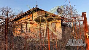 парцел с постройка в с. Детелина Продажа 650 кв.м Под застройку (УПИ) С электричеством Водопровод | Участки под застройку, Инвестиционные проекты | Детелина