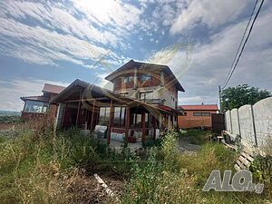 Двуетажна къща в с. Димчево - 120 кв.м, лятна кухня, гараж, отлична локация близо до Бургас Двухэтажный 120 кв.м РЗП 720 кв.м двор | Дома/Дачи | Димчево