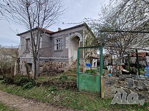 Продава КЪЩА в село Вършило област Бургас Двухэтажный 120 кв.м РЗП 260 кв.м двор | Дома/Дачи | община Созопол Вършило