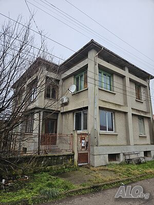 Двуетажна къща град Попово Двухэтажный 210 кв.м РЗП 100 кв.м двор | Дома/Дачи | Попово