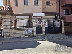 Напълно оборудвана пицария с лиценз - топ локация Пицария / Бързо хранене 35 кв.м С оборудованием Работает круглогодично | Заведения | Градска градина Дупница