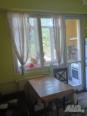 60 кв.м/2-стаен/Панел/ТЕЦ/ет. 1/6/Сторгозия/Плевен Двухкомнатная 60 кв.м Панель 1973 г. Первый жилой этаж | Квартиры | Сторгозия Плевен