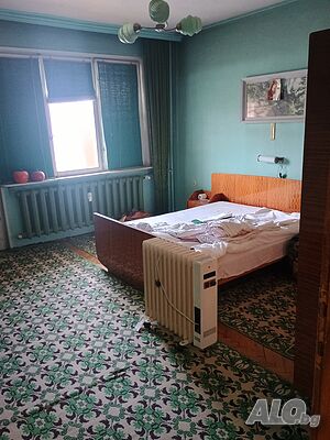 82 кв.м/2-стаен/Тухла 1970 г/ет.5-от-8/ТЕЦ/Сторгозия-1/Плевен Двухкомнатная 82 кв.м Кирпич 1969 г. Не последний | Квартиры | Сторгозия Плевен