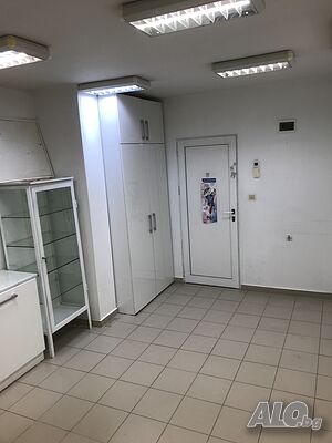 Кабинет под наем гр. Айтос Медицинский кабинет 16 кв.м Последний этаж | Магазины, Офисы | Айтос