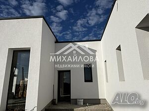 Продава къща с. Боздуганово Двухэтажный 223 кв.м РЗП | Дома/Дачи | Боздуганово