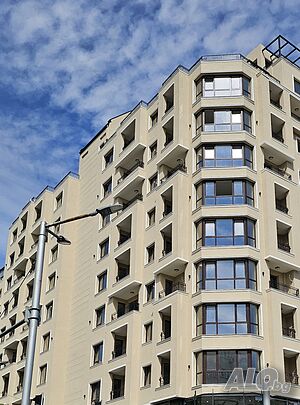 Тристаен апартамент в Център, VIP Локация. Директно от продавача. Трехкомнатная 107 кв.м Кирпич 2026 г. 4 этаж Не последний | Квартиры | Център Пловдив
