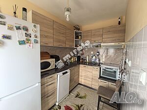 Етаж, 199 кв.м, град Ямбол, Център Этаж от дома 199 кв.м РЗП 250 кв.м двор | Дома/Дачи | Център Ямбол