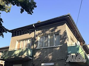 Продавам самостоятелен етаж от къща в центъра на Видин Этаж от дома 103 кв.м РЗП | Дома/Дачи | Център Видин