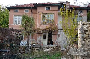 Продавам къща в с. златна ливада община Чирпан Двухэтажный 121 кв.м РЗП 630 кв.м двор | Дома/Дачи | Златна ливада