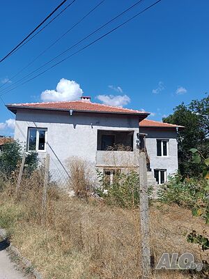 Къща в с. Широка поляна, обл. Хасково Двухэтажный 100 кв.м РЗП 575 кв.м двор | Дома/Дачи | Широка поляна