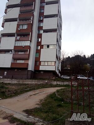 продавам апартамент Однокомнатная 36 кв.м Крупнопанельная опалубка/Скользящая опалубка 1980 г. 6 этаж Не последний | Квартиры | до стария град Златоград