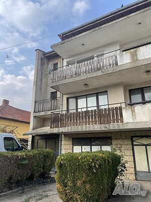 Многостаен апартамент за продан Многокомнатная 215 кв.м Кирпич 1987 г. Первый жилой этаж | Квартиры | Гулянци