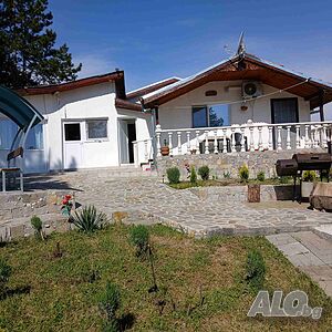Продава къща Одноэтажный 150 кв.м РЗП 1000 кв.м двор | Дома/Дачи | Брош