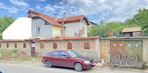 Къща със двор и гараж Двухэтажный 160 кв.м РЗП 560 кв.м двор | Дома/Дачи | Попово Попово