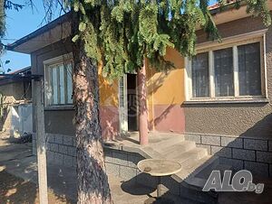 Къща в спокойното селце Градина! Одноэтажный 75 кв.м РЗП 1000 кв.м двор | Дома/Дачи | Градина